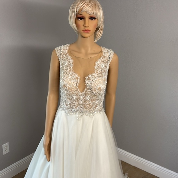 Ella Rosa Private Label By G Wedding Dress size 10 Tulle and Beading open back - Picture 2 of 14